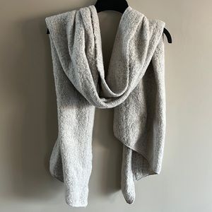 Blanket Scarf Heather Gray Large